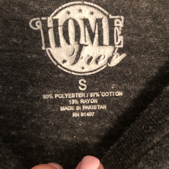 California shirt NWOT - Picture 2 of 2